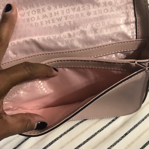 Gorgeous cross body Kate Spade bag . - Picture 4 of 6